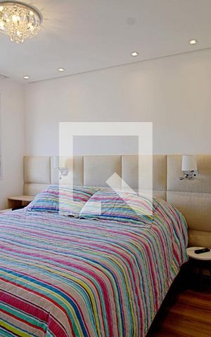 Apartamento à venda com 92m², 2 quartos e 2 vagas Apartamento à venda com 92m², 2 quartos e 2 vagasSuíte 2