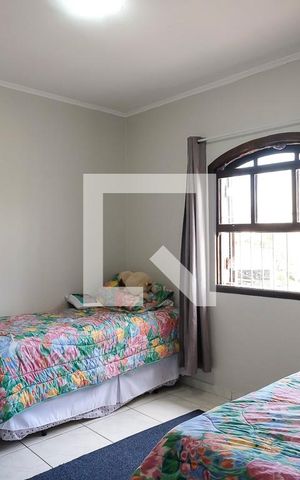 Casa à venda com 151m², 3 quartos e 2 vagasQuarto 2
