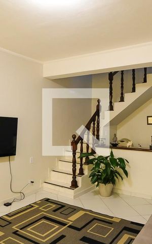Casa à venda com 151m², 3 quartos e 2 vagasSala