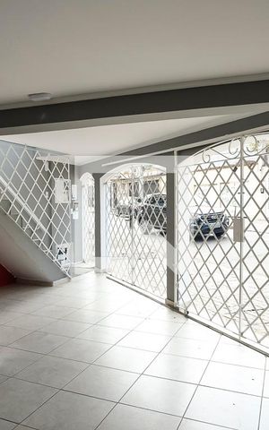Casa à venda com 151m², 3 quartos e 2 vagasGaragem
