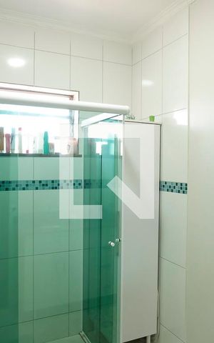 Casa à venda com 151m², 3 quartos e 2 vagasBanheiro
