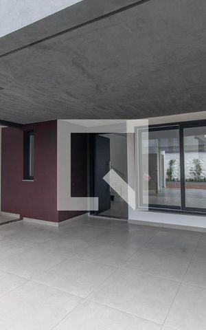 Casa de condomínio à venda com 200m², 3 quartos e 2 vagas Casa de condomínio à venda com 200m², 3 quartos e 2 vagasGaragem