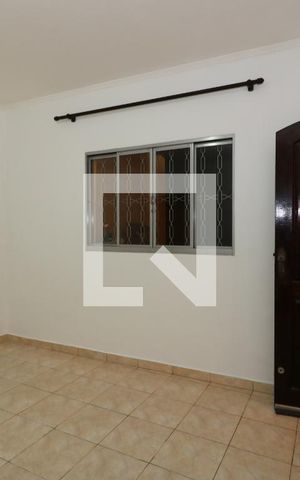 Casa para alugar com 195m², 3 quartos e 6 vagasSala