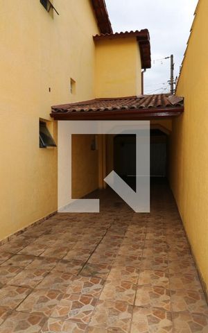 Casa para alugar com 195m², 3 quartos e 6 vagasQuintal