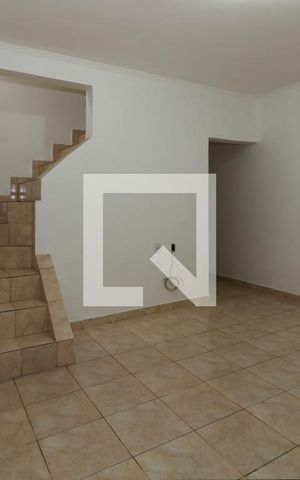 Casa para alugar com 195m², 3 quartos e 6 vagasSala