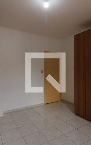 Casa para alugar com 195m², 3 quartos e 6 vagasSuite