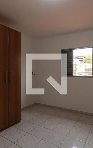 Casa para alugar com 195m², 3 quartos e 6 vagasSuite
