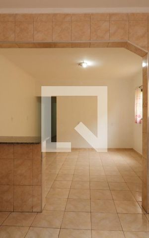Casa para alugar com 195m², 3 quartos e 6 vagasCozinha