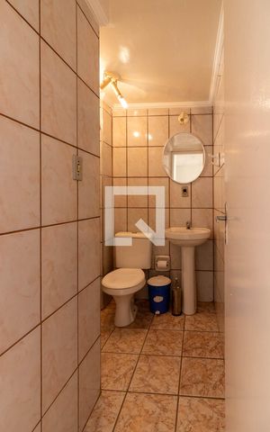 Apartamento para alugar com 47m², 2 quartos e 1 vaga Apartamento para alugar com 47m², 2 quartos e 1 vagaBanheiro