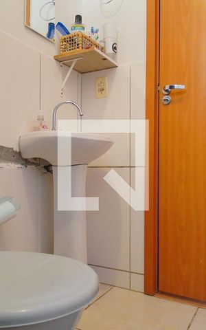 Apartamento à venda com 45m², 2 quartos e 1 vaga Apartamento à venda com 45m², 2 quartos e 1 vagaBanheiro