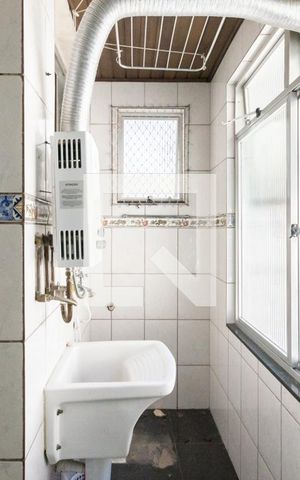 Casa à venda com 68m², 2 quartos e sem vagaÁrea de Serviço