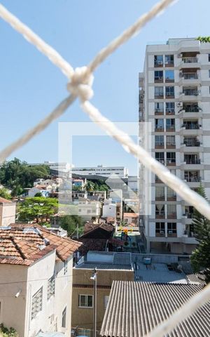 Casa à venda com 68m², 2 quartos e sem vagaVista