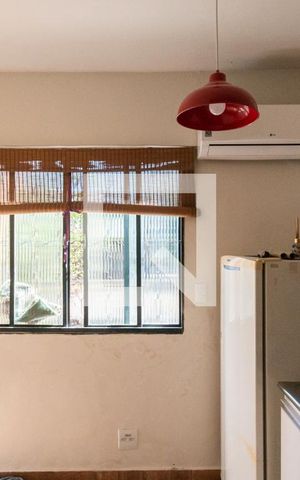 Casa à venda com 68m², 2 quartos e sem vagaSuíte (anexo)
