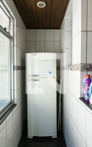 Casa à venda com 68m², 2 quartos e sem vagaÁrea de Serviço