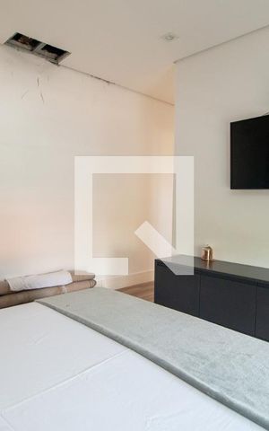 Casa à venda com 200m², 2 quartos e 2 vagasSuíte