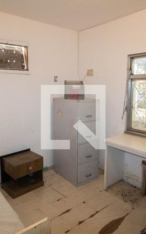 Casa para alugar com 191m², 1 quarto e 2 vagas Casa para alugar com 191m², 1 quarto e 2 vagasSala/Quarto
