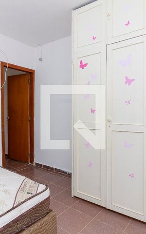 Casa para alugar com 75m², 2 quartos e 1 vaga Casa para alugar com 75m², 2 quartos e 1 vagaQuarto