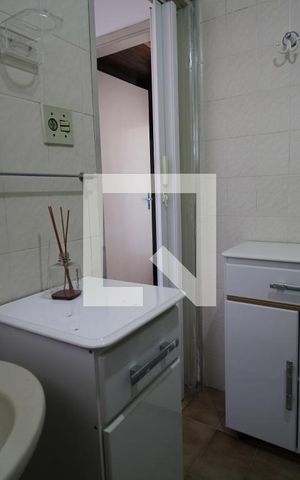 Apartamento para alugar com 80m², 2 quartos e 1 vagaBanheiro