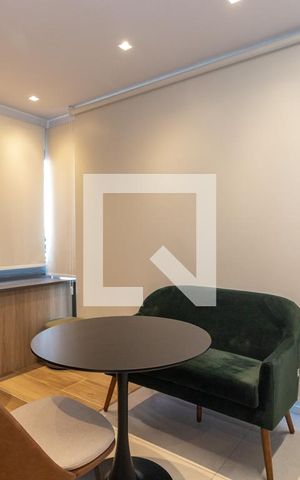 Studio à venda com 35m², 1 quarto e 1 vaga Studio à venda com 35m², 1 quarto e 1 vagaStudio