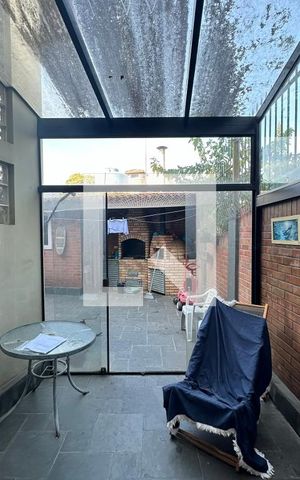Casa para alugar com 480m², 4 quartos e 2 vagasÁrea externa