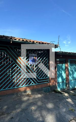 Casa para alugar com 480m², 4 quartos e 2 vagasFachada