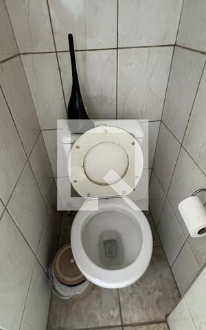 Casa para alugar com 480m², 4 quartos e 2 vagasBanheiro 2