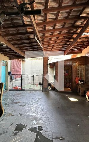 Casa para alugar com 480m², 4 quartos e 2 vagasGaragem