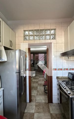 Casa para alugar com 480m², 4 quartos e 2 vagasCozinha