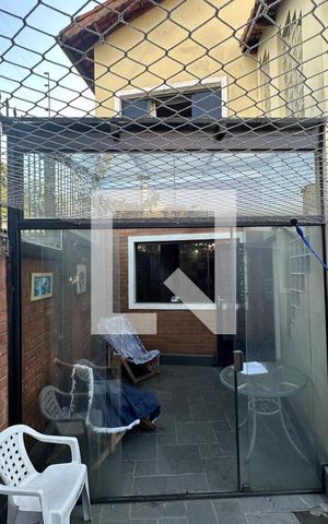Casa para alugar com 480m², 4 quartos e 2 vagasÁrea externa