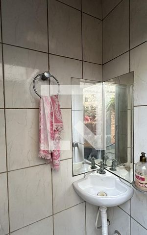 Casa para alugar com 480m², 4 quartos e 2 vagasBanheiro 2