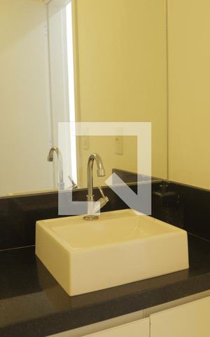 Studio à venda com 28m², 1 quarto e sem vagaBanheiro