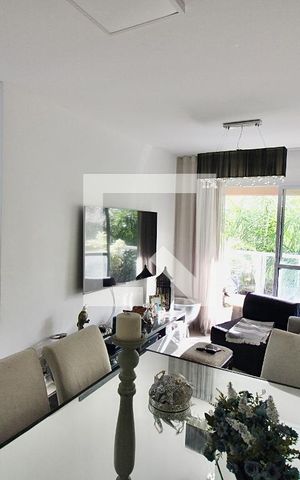Apartamento à venda com 65m², 2 quartos e 1 vaga Apartamento à venda com 65m², 2 quartos e 1 vagaSala