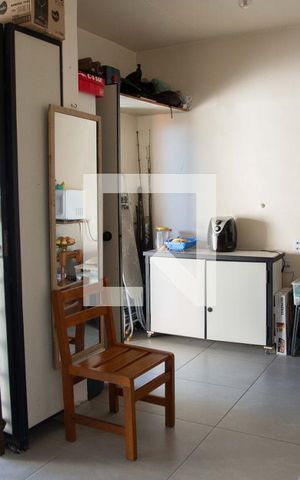 Casa à venda com 170m², 4 quartos e 2 vagas Casa à venda com 170m², 4 quartos e 2 vagasQuarto de Serviço