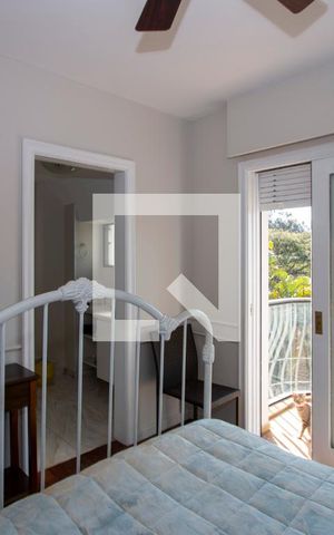 Apartamento à venda com 210m², 4 quartos e 4 vagasSuíte 3