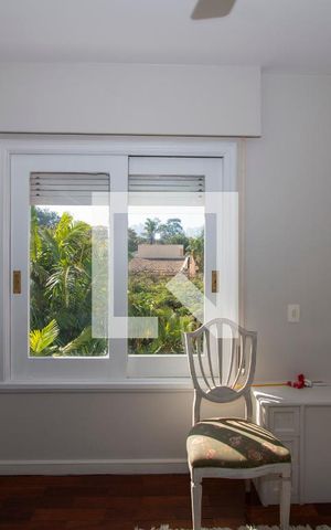 Apartamento à venda com 210m², 4 quartos e 4 vagasSuíte 2