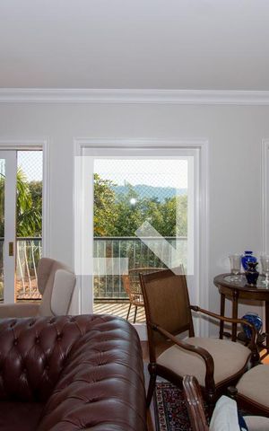 Apartamento à venda com 210m², 4 quartos e 4 vagasSala