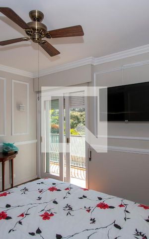 Apartamento à venda com 210m², 4 quartos e 4 vagasSuíte 4