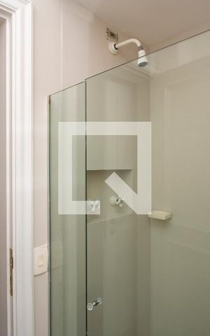 Apartamento à venda com 210m², 4 quartos e 4 vagasBanheiro da Suíte 2