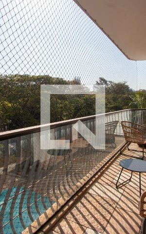 Apartamento à venda com 210m², 4 quartos e 4 vagasVaranda da Sala