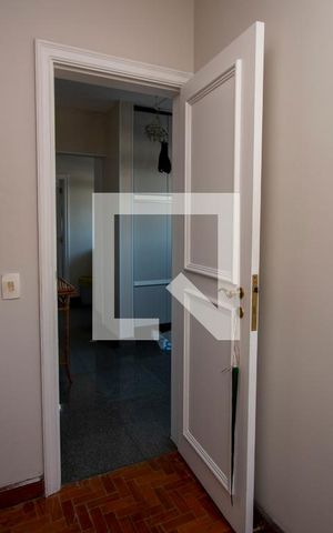 Apartamento à venda com 210m², 4 quartos e 4 vagasQuarto de Serviço 2