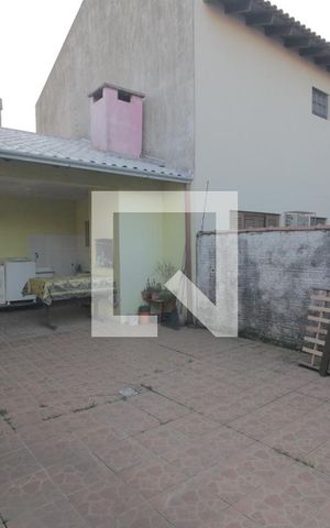 Casa à venda com 110m², 2 quartos e 3 vagasÁrea externa