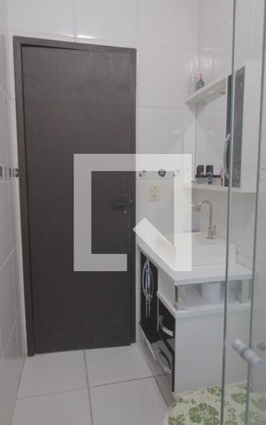 Casa à venda com 110m², 2 quartos e 3 vagasBanheiro
