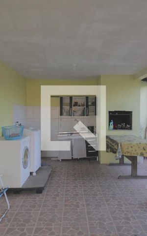 Casa à venda com 110m², 2 quartos e 3 vagasÁrea externa