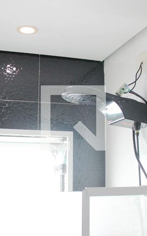 Casa à venda com 75m², 3 quartos e 2 vagas Casa à venda com 75m², 3 quartos e 2 vagasBanheiro 2