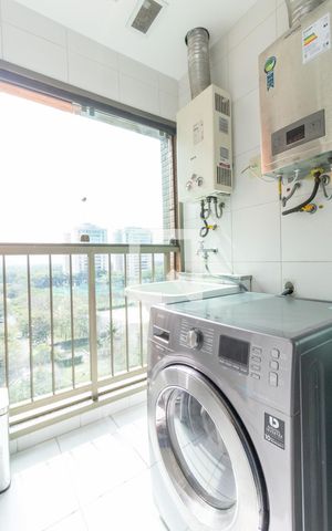 Apartamento para alugar com 117m², 3 quartos e 2 vagas Apartamento para alugar com 117m², 3 quartos e 2 vagasÁrea de Serviço