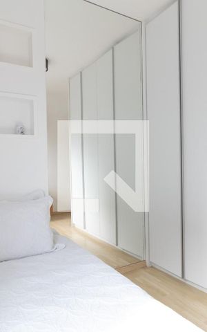 Apartamento para alugar com 117m², 3 quartos e 2 vagas Apartamento para alugar com 117m², 3 quartos e 2 vagasSuíte