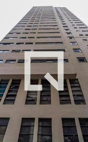 Apartamento à venda com 42m², 1 quarto e sem vaga Apartamento à venda com 42m², 1 quarto e sem vagaFachada