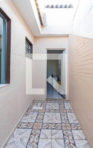 Casa à venda com 202m², 4 quartos e 2 vagas Casa à venda com 202m², 4 quartos e 2 vagasCorredor