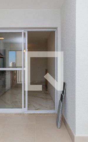 Apartamento para alugar com 69m², 2 quartos e 1 vaga Apartamento para alugar com 69m², 2 quartos e 1 vagaVaranda da Sala