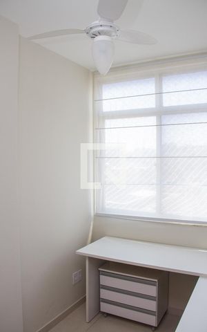 Apartamento à venda com 84m², 3 quartos e 1 vagaQuarto 02